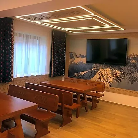 Forma Tatrica Lägenhetshotell 4*